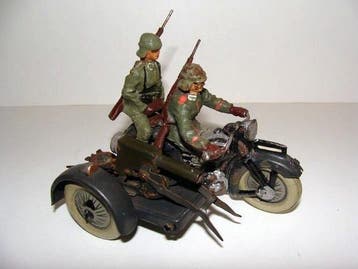 1:32 - Modelauto - Militär-Motorrad mit Beiwagen Elastolin