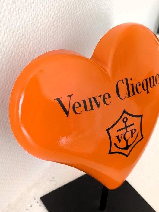 XTC Artist - Coeur Clicquot orange, Antiquités & Art, Art | Objets design