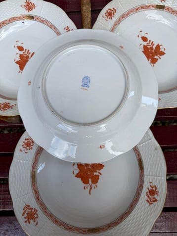Herend - Assiette (4) - Porcelaine - 4 assiettes en