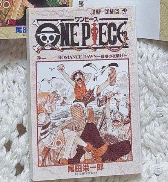 One Pïece T1 - Romance Dawn - Japanese edition (Mini book) -, Livres, BD