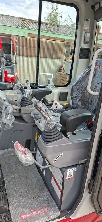 Takeuchi tb320LSA extra, nieuw, Zakelijke goederen, Graafmachine