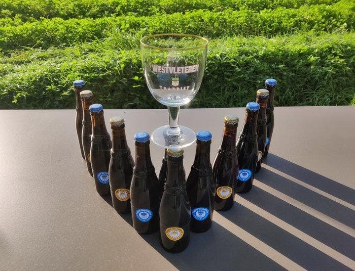 Westvleteren - XII en VIII met origineel glas - 33cl - 12, Verzamelen, Wijnen