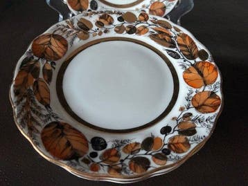 Lomonosov Imperial Porcelain Factory - S. Yakovleva - Plat