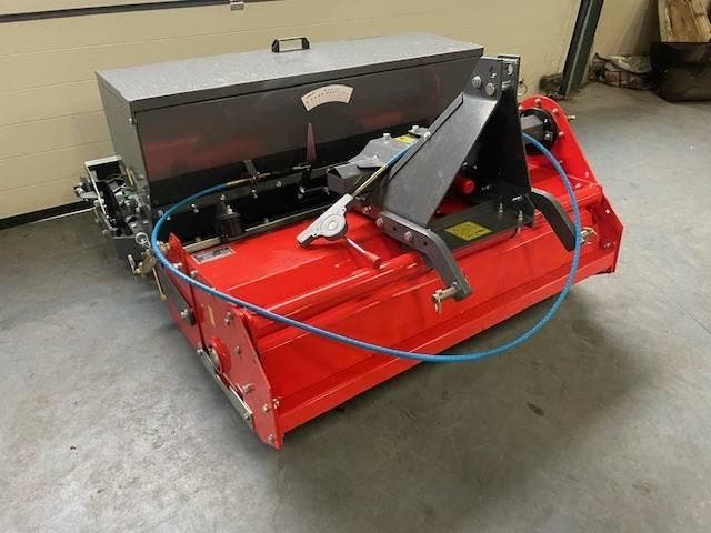 Veiling: Overtopfrees SBZ125 125cm met Zaaicombinatie Nieuw, Tuin en Terras, Zitmaaiers, Ophalen