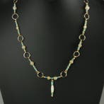 Oud-Romeins Ketting en oorbellen met Romeinse glazen kralen