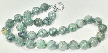 Nefrietjade uit Birma - GROOT (12 mm) - NATUURLIJK - Trekt
