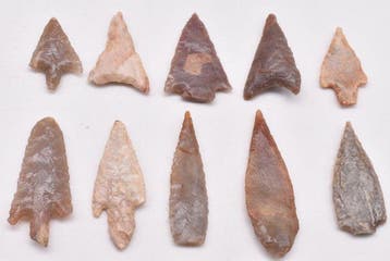 Neolithisch Jasper, Flint 10 pijlpunten AA++ (Zonder