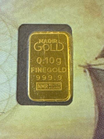 Monde. Karatbars in Gold We Trust - 0,1g (.999) (Sans prix