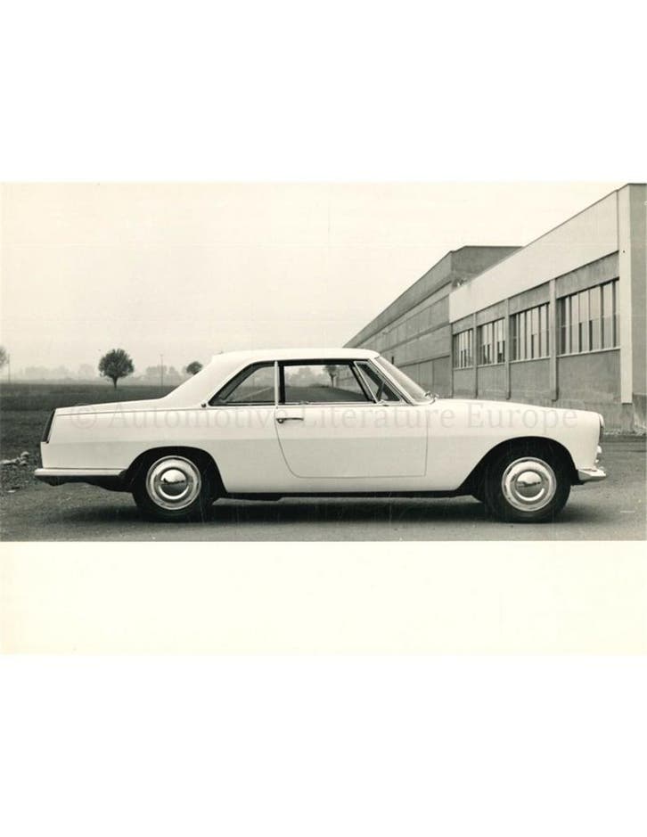 1961 LANCIA FLAMINIA COUPÉ PERSFOTO, Livres, Autos | Brochures & Magazines