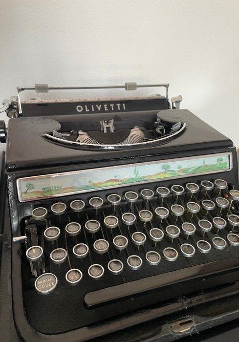 Olivetti, Studio 42 - Typemachine - 1940-1950, Antiek en Kunst, Kunst | Designobjecten
