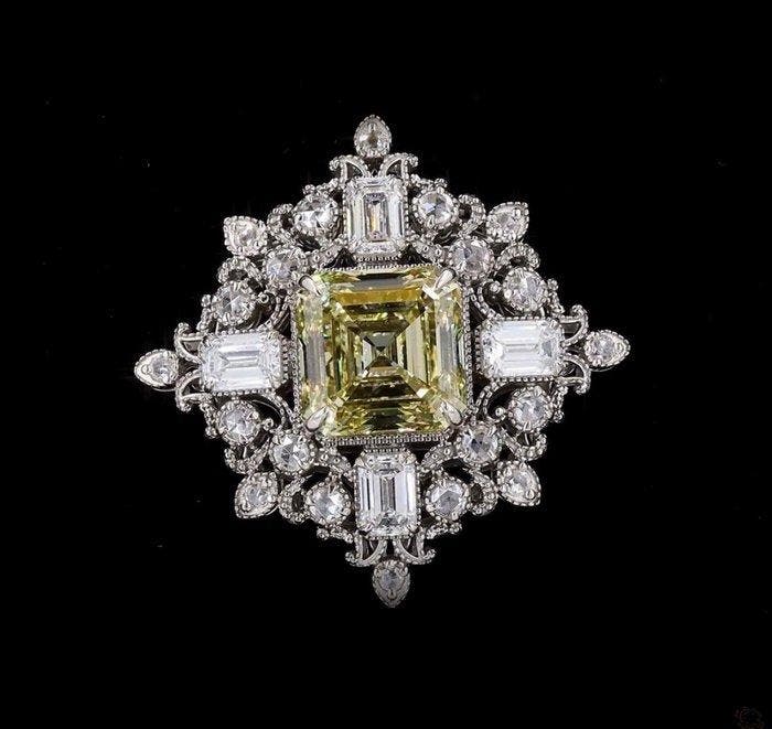 Broche - 14 karaat Witgoud - 16.33ct. tw. Geel Diamant, Handtassen en Accessoires, Antieke sieraden