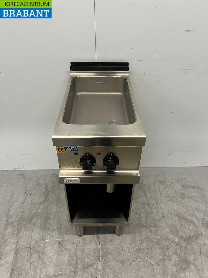 Acier inoxydable Zanussi Multicooker Rôtissoire Rôtissoire, Articles professionnels, Horeca | Autre, Envoi