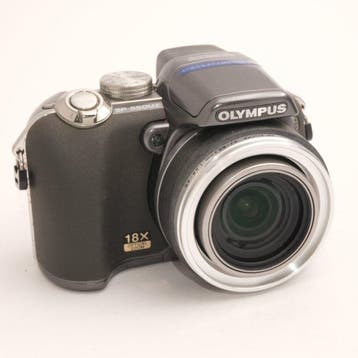 Olympus SP-550UZ Appareil photo compact numérique