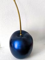 XTC Artist - Cerise Bleu de Chanel 30 cm