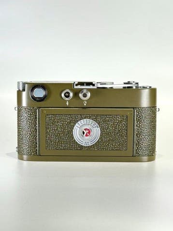 Leica M3 Meetzoeker camera