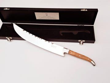 Laguiole - Champagne saber - Olive Wood handle - Style de