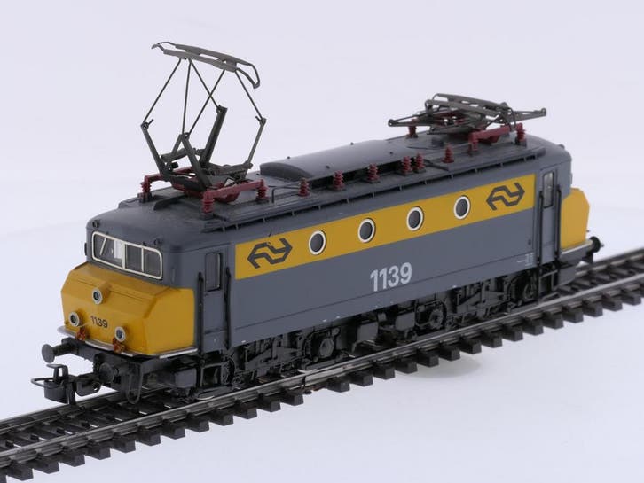 Schaal H0 Märklin 3324 NS elektrische locomotief 1100 Bot.., Hobby en Vrije tijd, Modeltreinen | H0, Wisselstroom, Locomotief