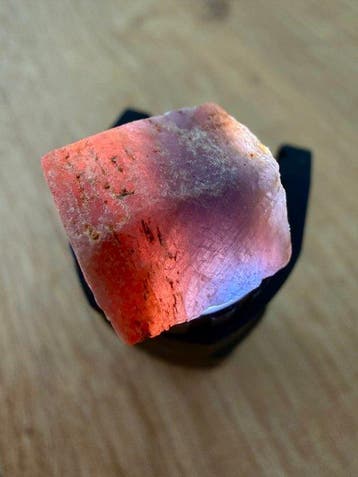 Saffier Prachtige Padparadscha saffier. Origineel, %100, Verzamelen, Mineralen en Fossielen