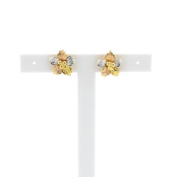 Tricolor gouden oorstekers als bloem (Oorbellen), Handtassen en Accessoires, Oorbellen, Ophalen of Verzenden, Gebruikt, Goud, Goud