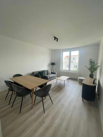 Appartement en Rue Marie-Thérèse, Saint-Josse-ten-Noode, 50 m² ou plus, Bruxelles