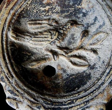 Oud-Romeins Terracotta - Olielamp uit sigillataaardewerk met