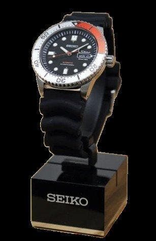 Seiko - Honda x SEIKO collaboration S600 - Caliber: 4R36 -