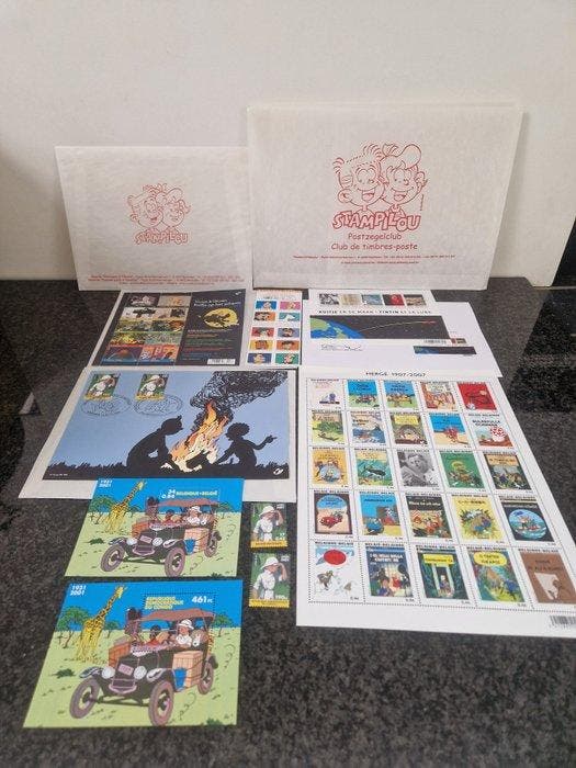 Tintin - Verzameling van 22 documenten - postzegels, poster, Livres, BD