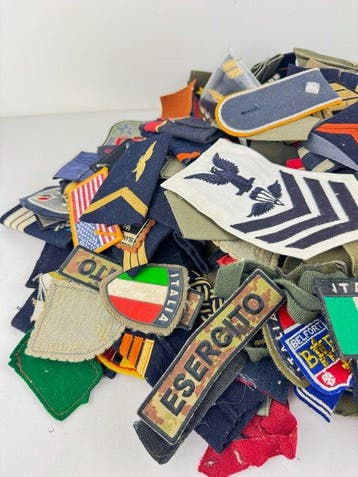 Themacollectie - Verzameling van patches voor militaire en