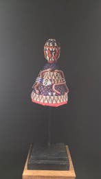 Hoed van stof en parels - Bamileke - Kameroen, Antiek en Kunst