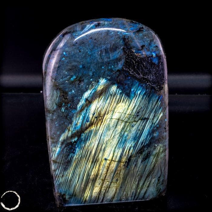 Natuurlijke labradoriet uit Madagaskar – Schitterend, Verzamelen, Mineralen en Fossielen