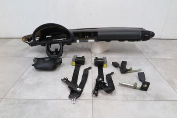 Mercedes-Benz C-Klasse W203 console dashboard set, Verzenden