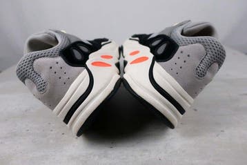 Yeezy X Adidas - Yeezy Boost 700 V1 Wave Runner - Sneakers -