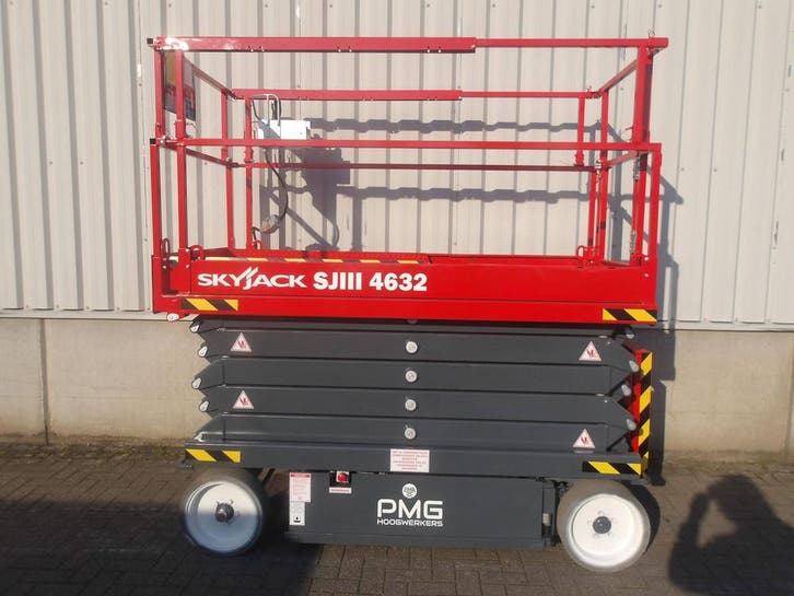 Veiling: Schaarhoogwerker Skyjack SJ4632 11.75m Elektrisch 2, Zakelijke goederen, Machines en Bouw | Liften, Steigers en Ladders