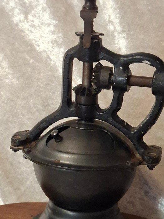 Koffiemolen - Hout, Metaal - Oude koffiemolen, Antiek en Kunst, Antiek | Keukengerei