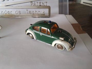 Schuco - Modelauto (2) - Volkswagen Kever Varianto 3040 -