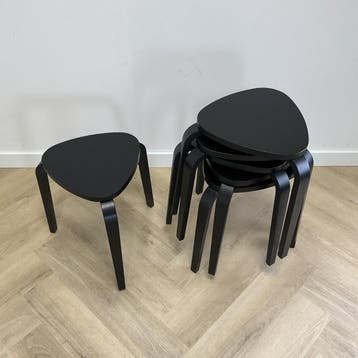 Ikea kruk KYRRE (set van 6 stuks) zwart zithoogte 45 cm, Maison & Meubles
