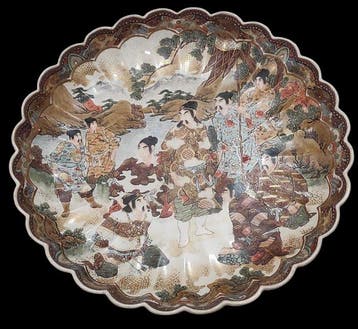 Schotel - Keramiek, Emaille, Goud - Satsuma, Meiji-periode