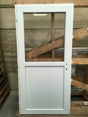 PVC deur b85xh185 en B90xH190 ideaal voor garage of schuur, Ophalen of Verzenden, Deurkozijn
