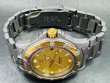 TAG Heuer - 4000 Series - Zonder minimumprijs - 995.406A -
