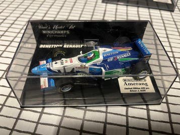 Minichamps 1:43 - Voiture de course miniature - Benetton