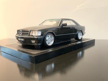 Otto Mobile 1:18 - Model sportwagen - Mercedes-Benz 560 SEC