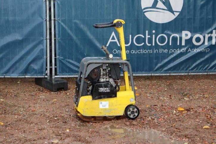 Veiling: Trilplaat Wacker Neuson DPU3050 Diesel 4.2kW 2016, Zakelijke goederen, Machines en Bouw | Overig, Ophalen