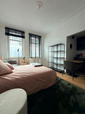 Appartement aan Rue Souveraine, Ixelles, 20 tot 35 m²