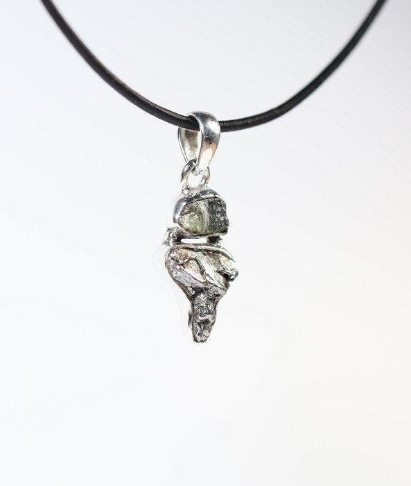 Moldaviet / Meteoriet Campo del Cielo Hanger / nieuw - 2.88, Collections, Minéraux & Fossiles