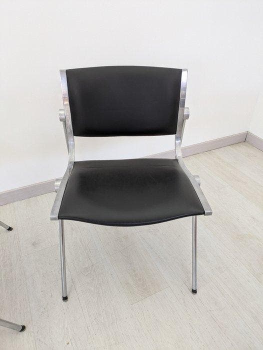 Vaghi - Stoel (2) - Staal, Similpelle, Antiek en Kunst, Antiek | Meubels | Stoelen en Sofa's