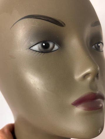 Mannequin - Iconic Italian Female Mannequin Bust –