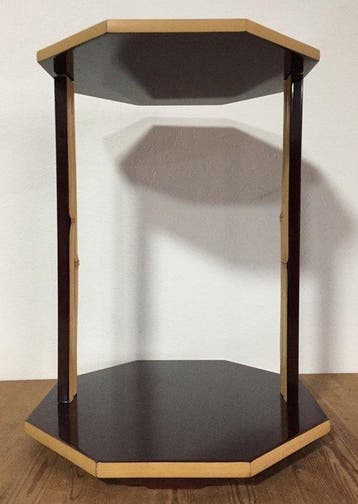 Vintage Japanese Lacquered Wood and Bamboo Octagonal Display, Antiek en Kunst