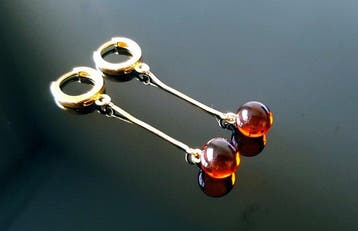 Natuurlijke Baltisch amber oorbellen - ronde amber kralen -, Verzamelen