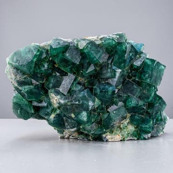 Clusters de fluorite majestueux, clarté cristalline – le, Collections