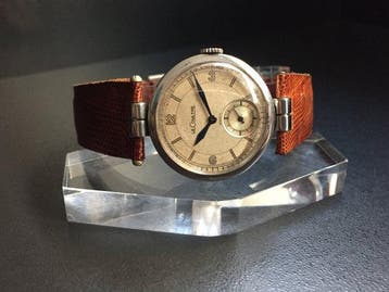 Jaeger-LeCoultre - Art-Deco Sector Dial Explorer Big Lugs -, Nieuw